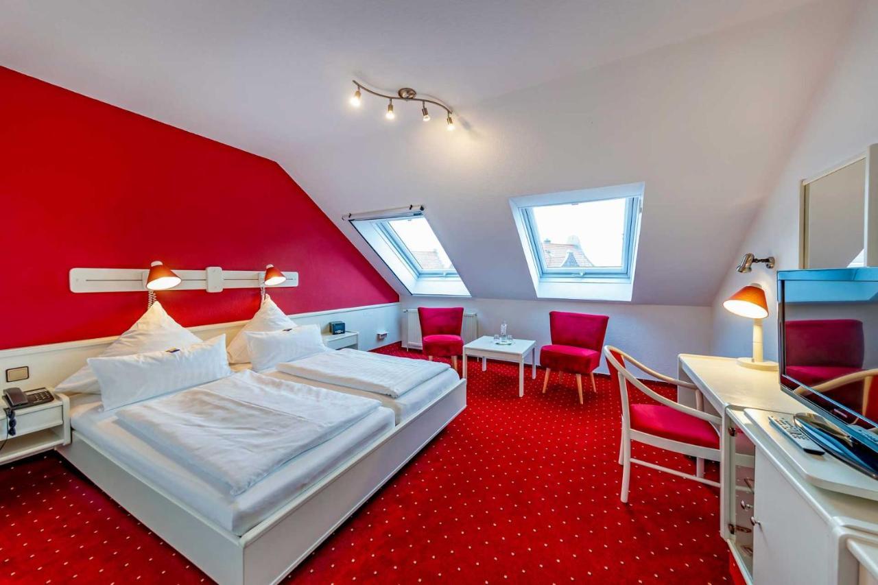 Hotel Landhaus Steinfeld Greetsiel Eksteriør bilde