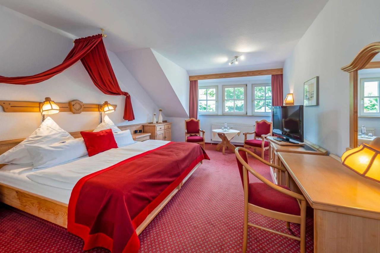Hotel Landhaus Steinfeld Greetsiel Eksteriør bilde