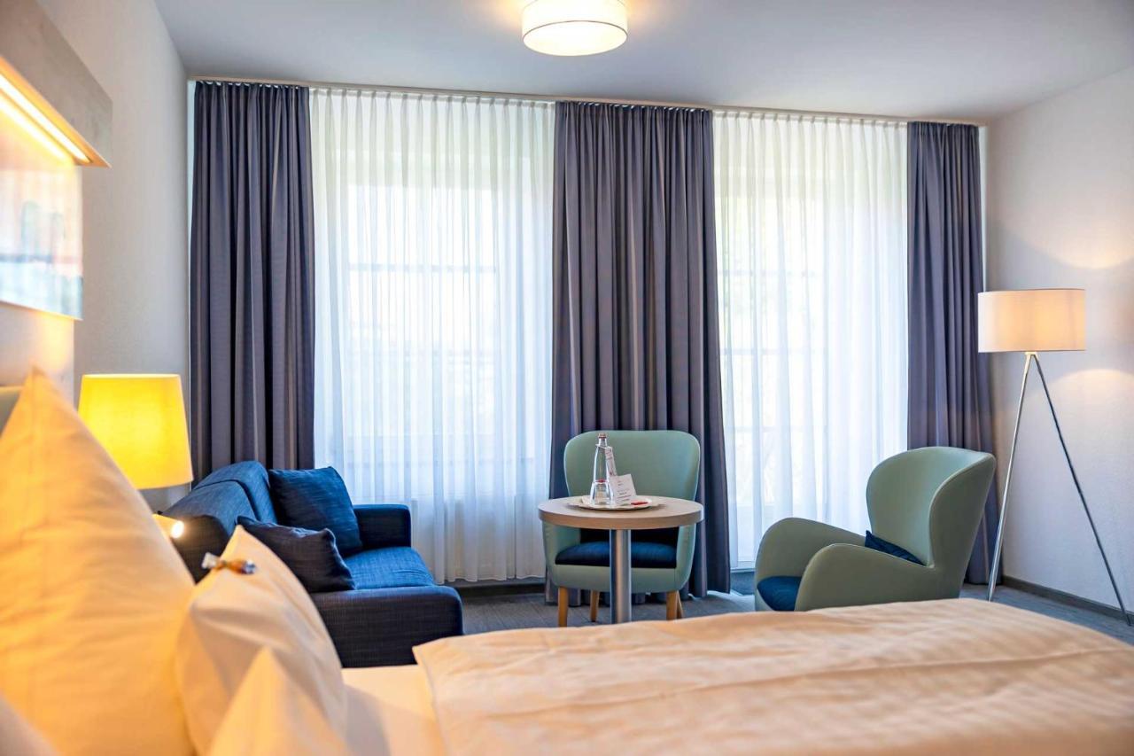 Hotel Landhaus Steinfeld Greetsiel Eksteriør bilde